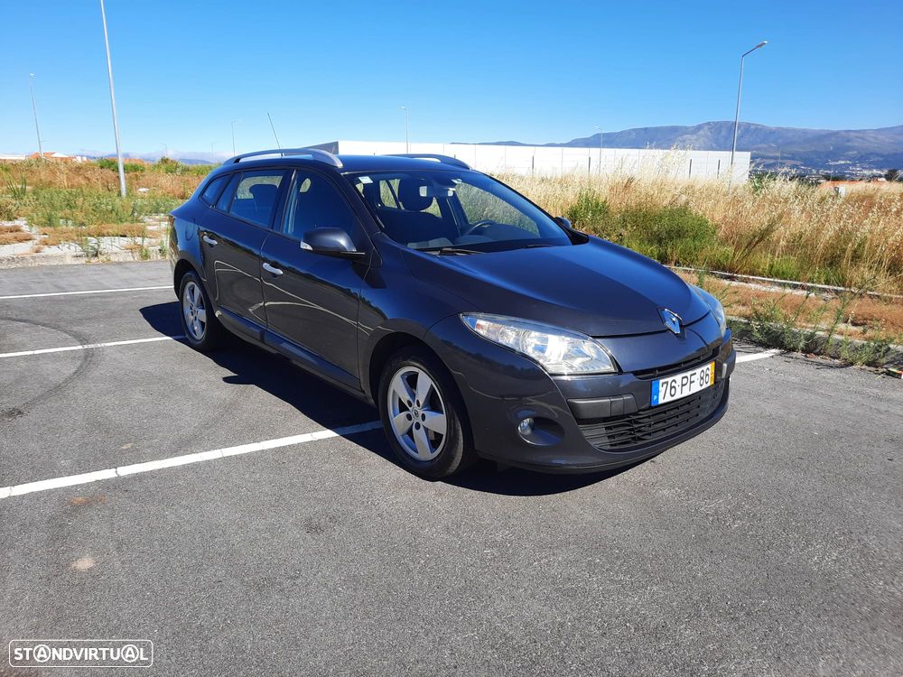 Renault Mégane Sport Tourer 1.5 dCi Dynamique - 1