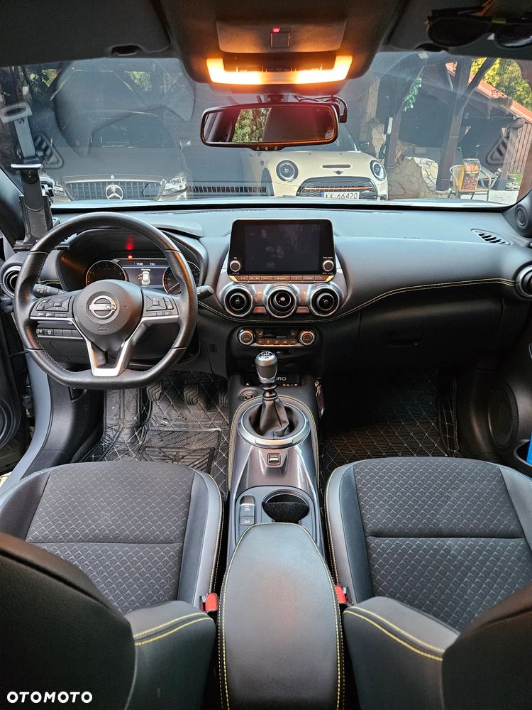 Nissan Juke 1.0 DIG-T Kiiro - 14