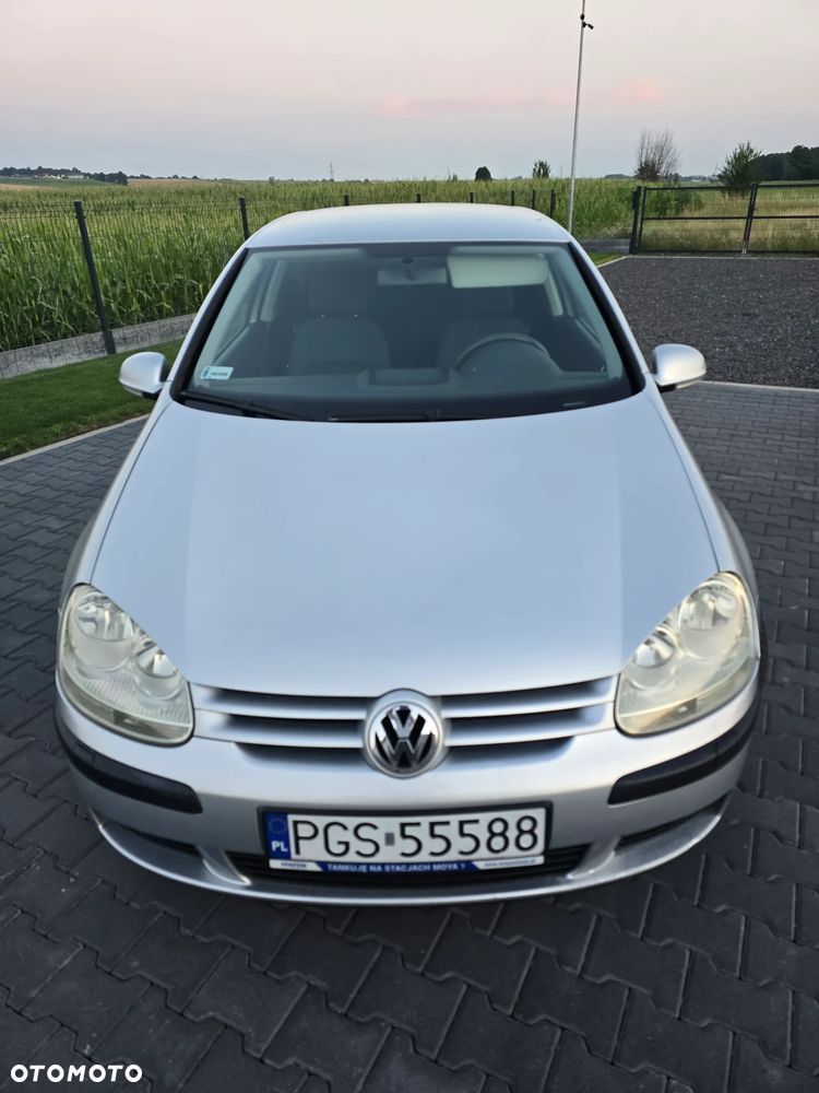 Volkswagen Golf 1.9 TDI Sportline - 2
