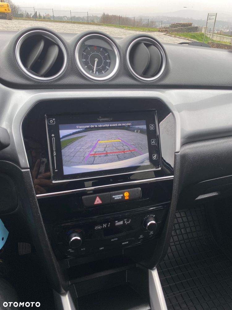 Suzuki Vitara 1.6 (4x4) Allgrip Comfort+ - 22