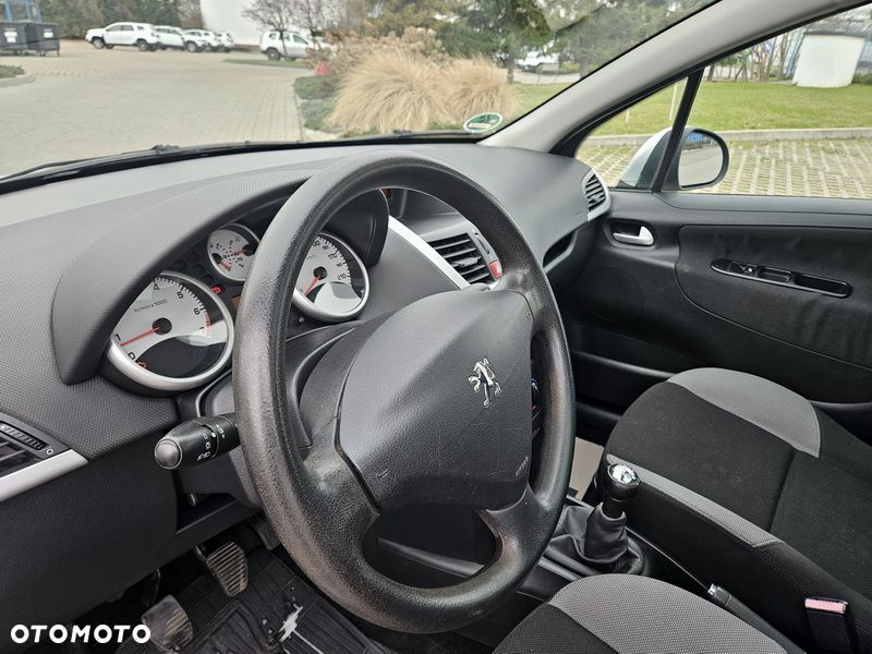 Peugeot 207 1.4 16V Sporty - 15