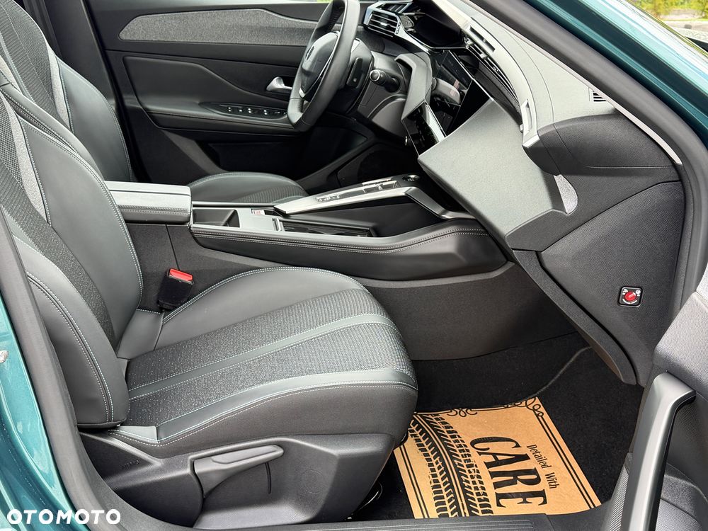 Peugeot 308 BlueHDi 130 EAT8 Allure - 8