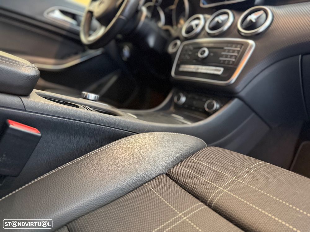 Mercedes-Benz A 160 d Urban Aut. - 29