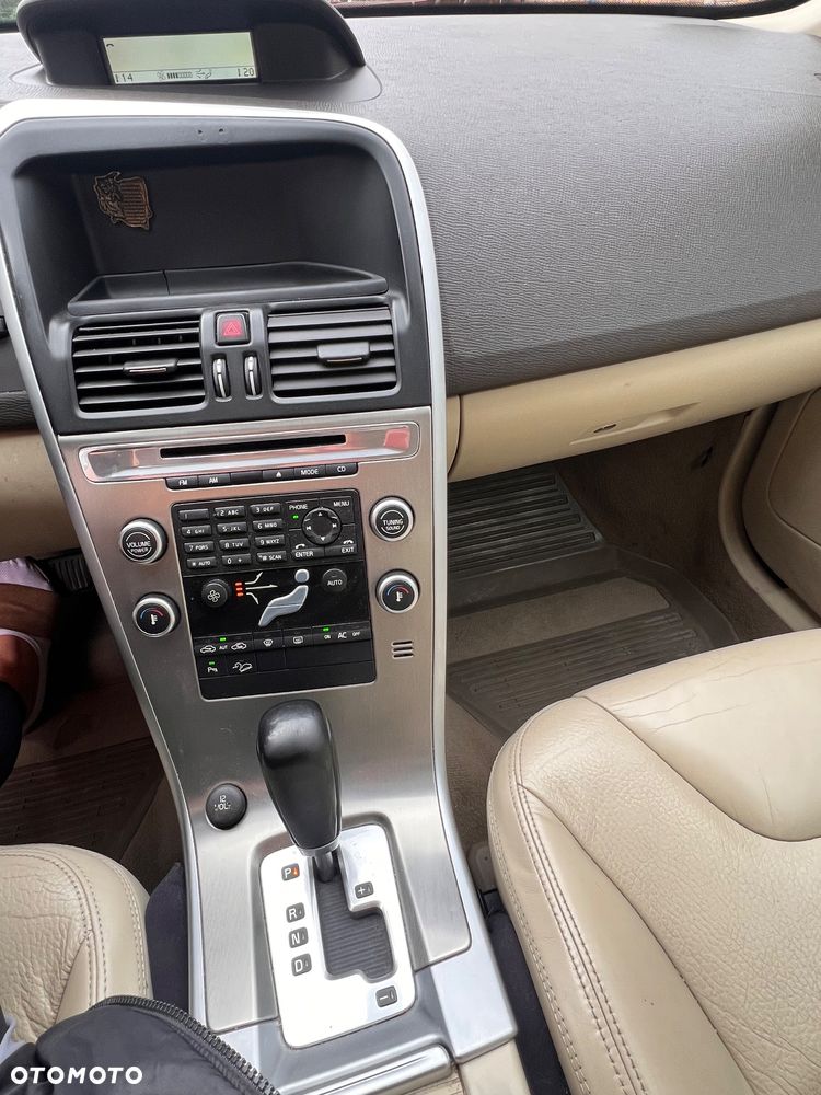 Volvo XC 60 - 6