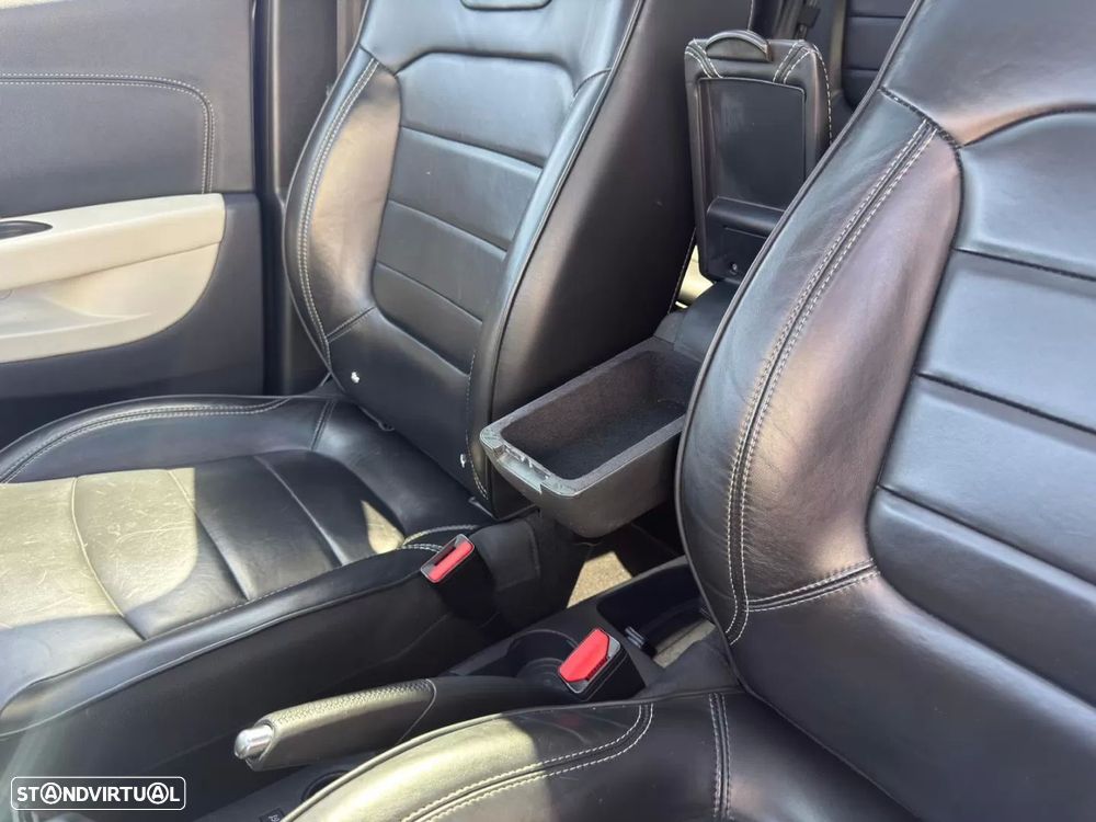 Renault Captur 1.2 TCe Initiale Paris EDC - 30