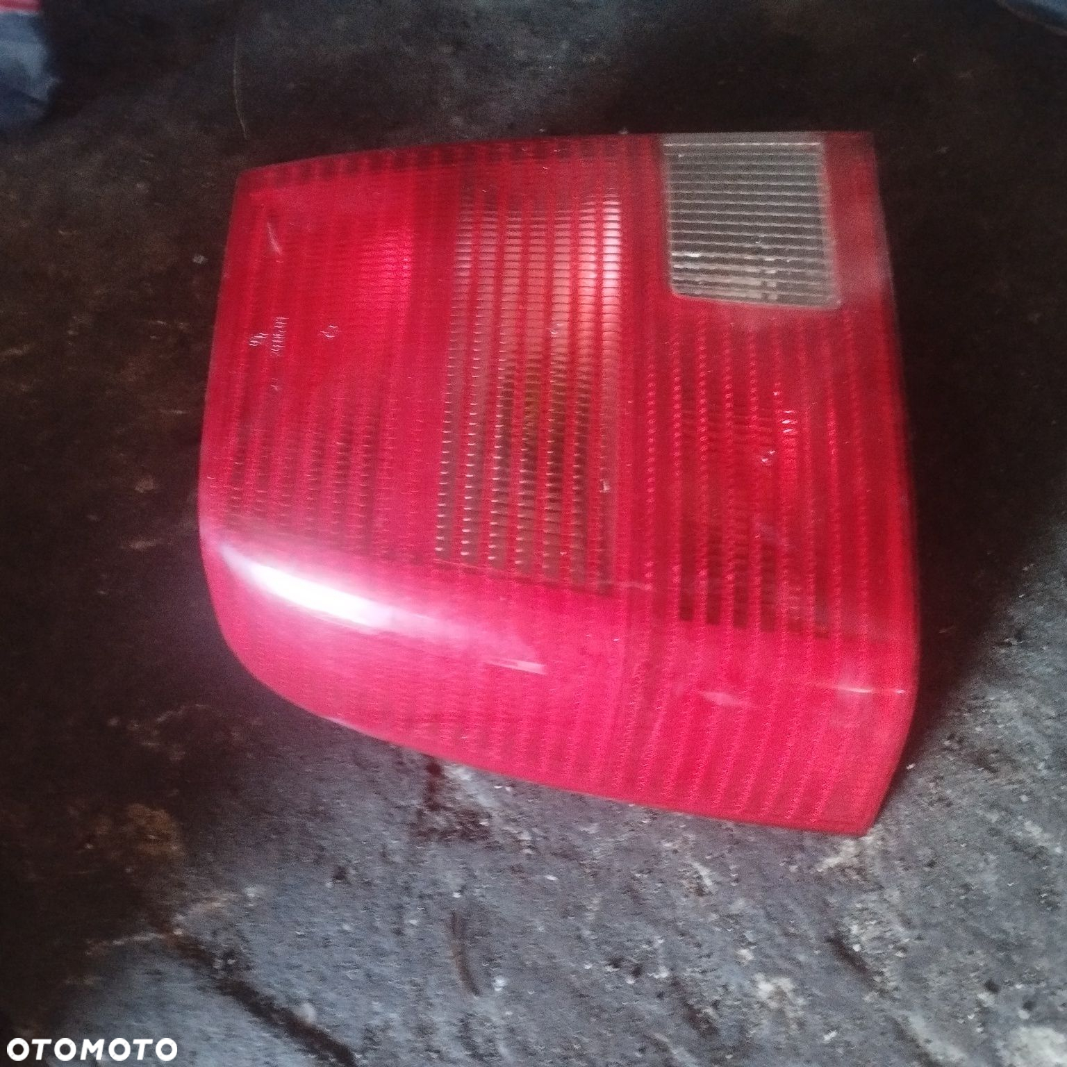 Volkswagen passat B5 sedan lampa tył lewa kompletna oryginał - 3