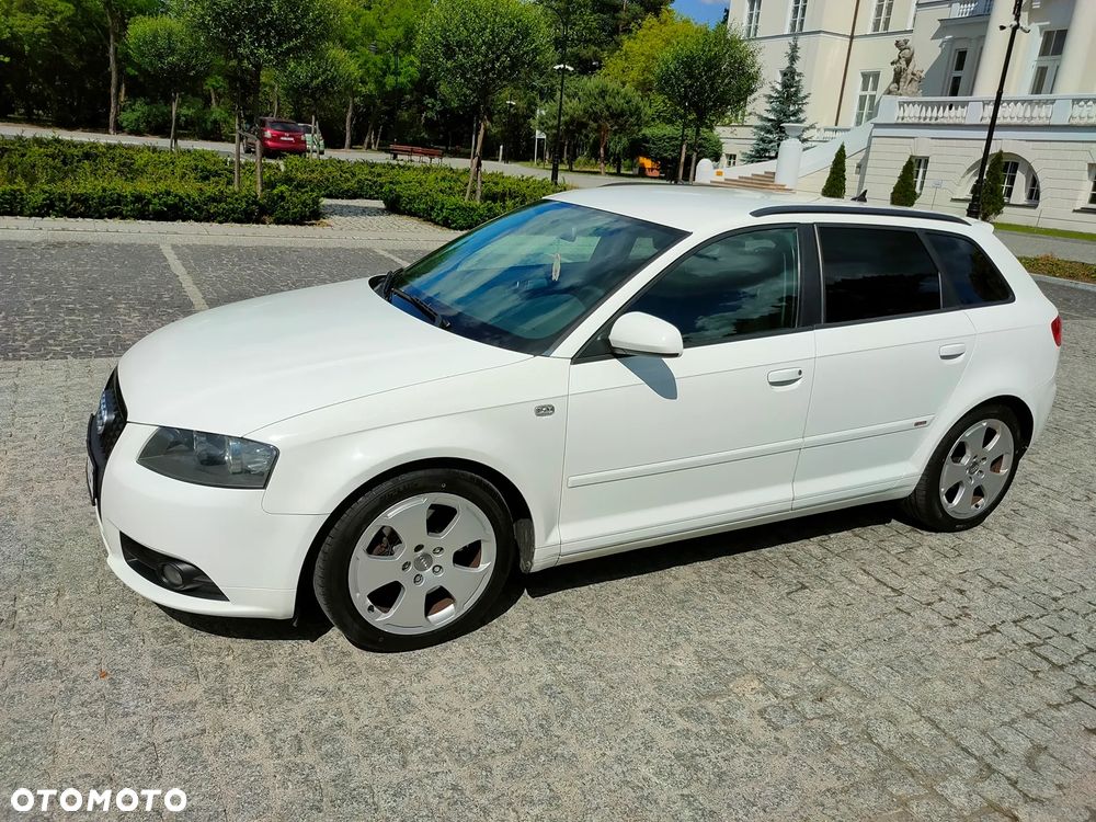 Audi A3 Sportback - 14