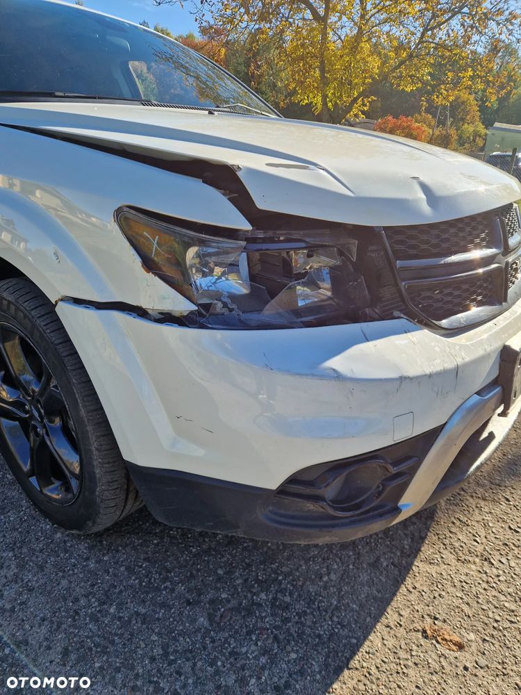 Dodge Journey - 8
