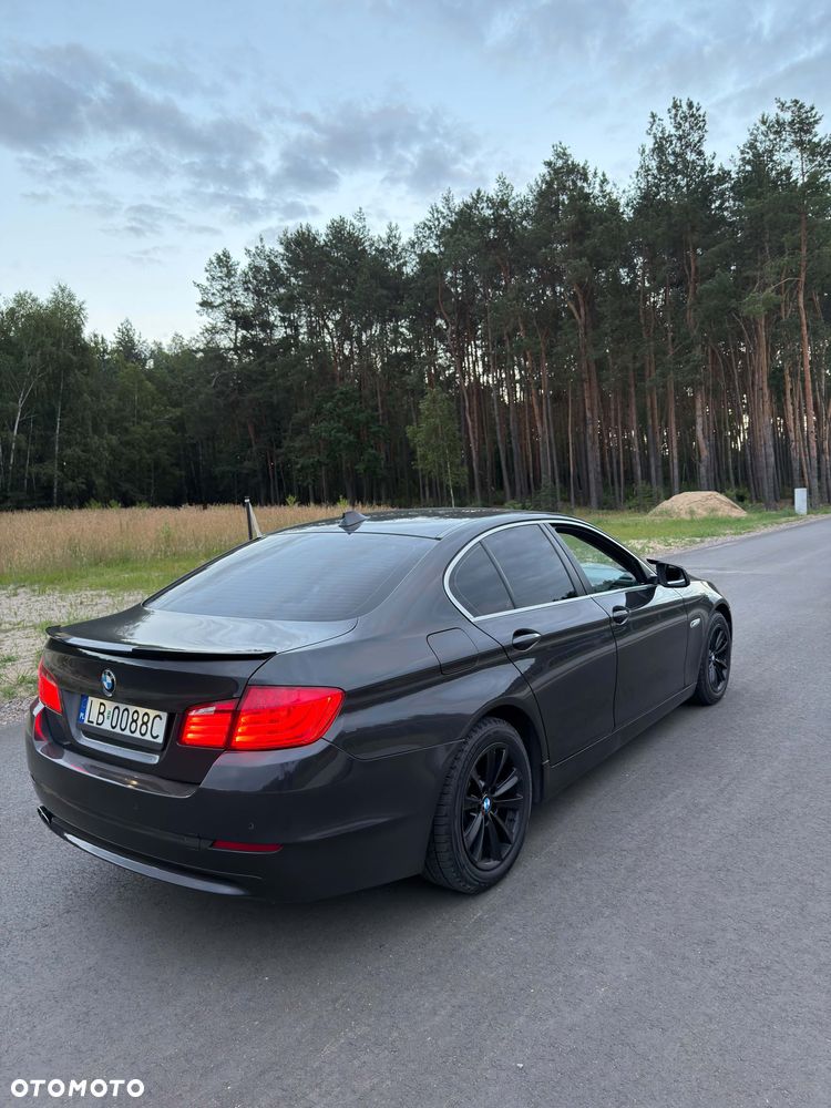 BMW Seria 5 520d - 5