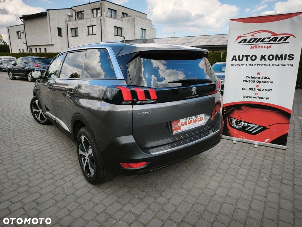 Peugeot 5008 - 3