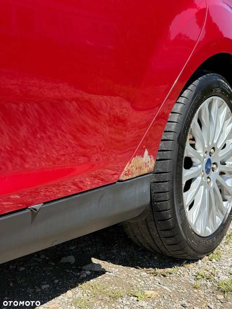Ford Focus 1.6 EcoBoost Edition - 34