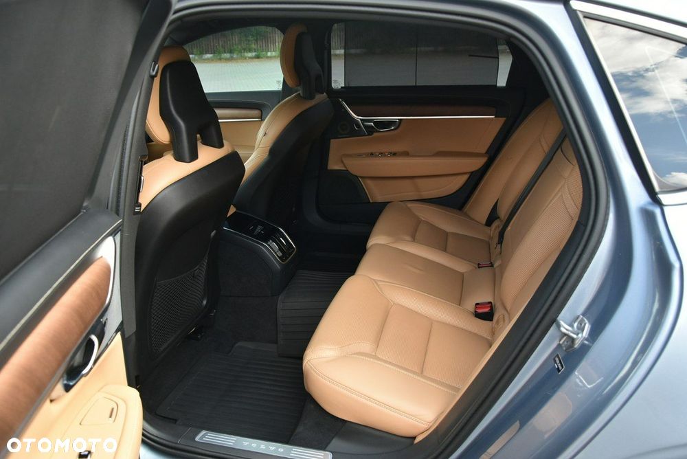 Volvo S90 - 16