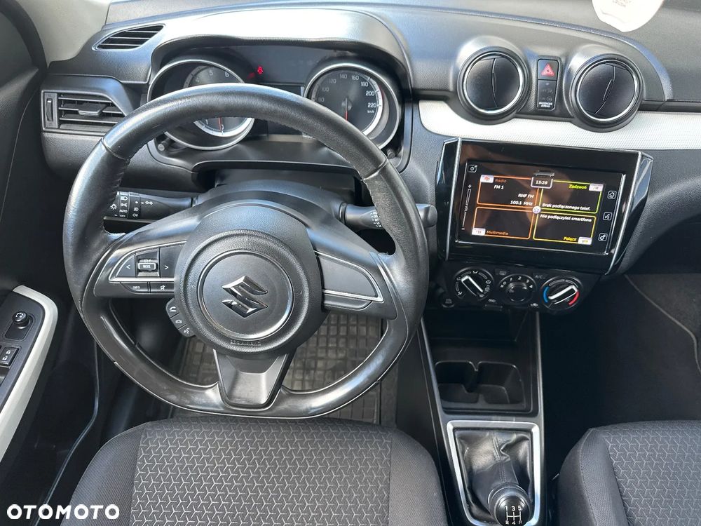 Suzuki Swift 1.2 Premium - 23