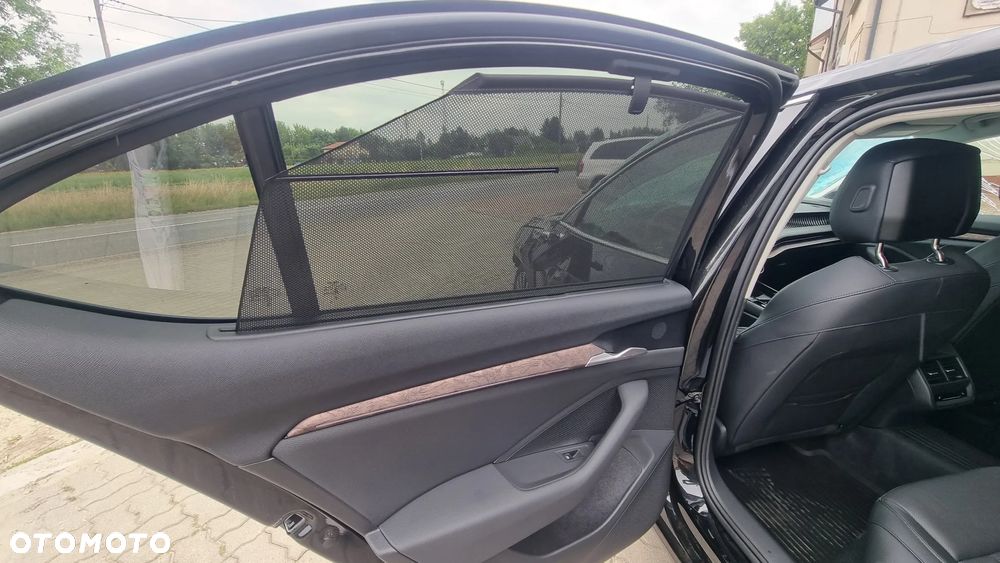 Skoda Superb 2.0 TDI SCR 4x4 L&K DSG - 21