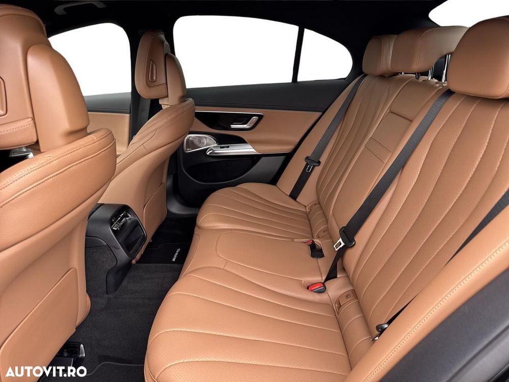 Mercedes-Benz E 200 4MATIC MHEV - 11