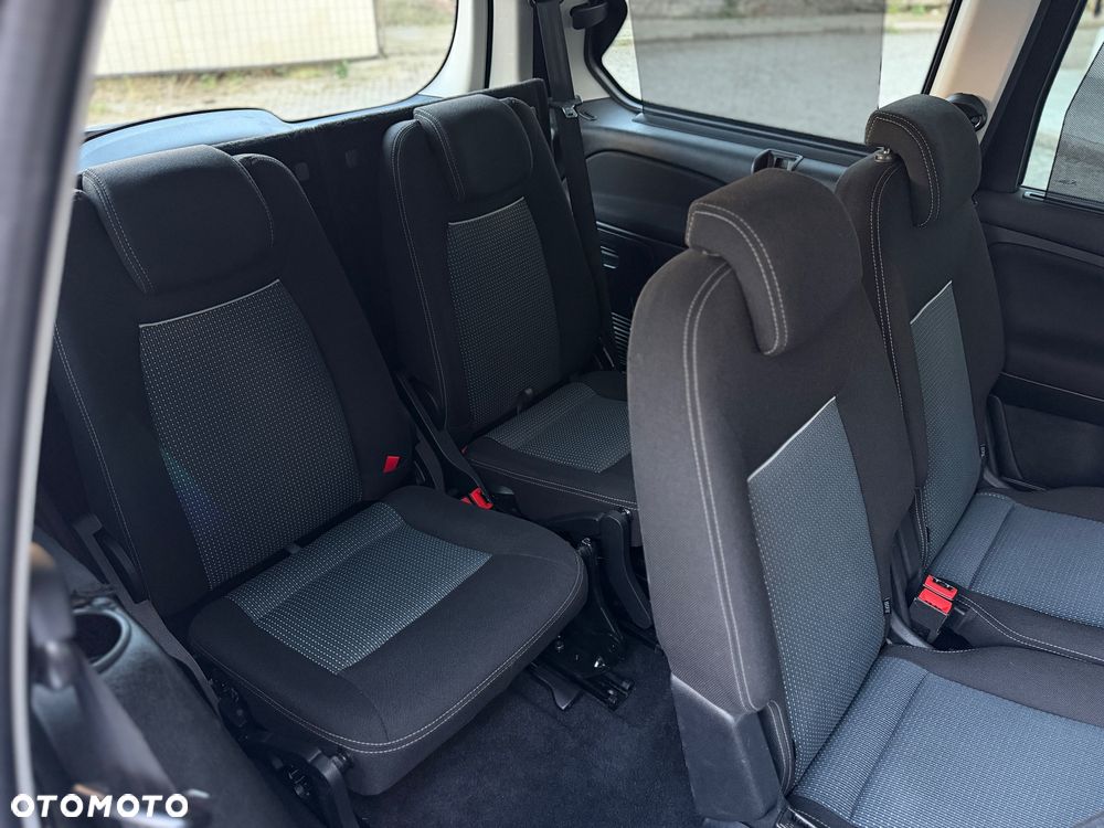 Ford Galaxy 2.0 TDCi DPF Titanium - 6