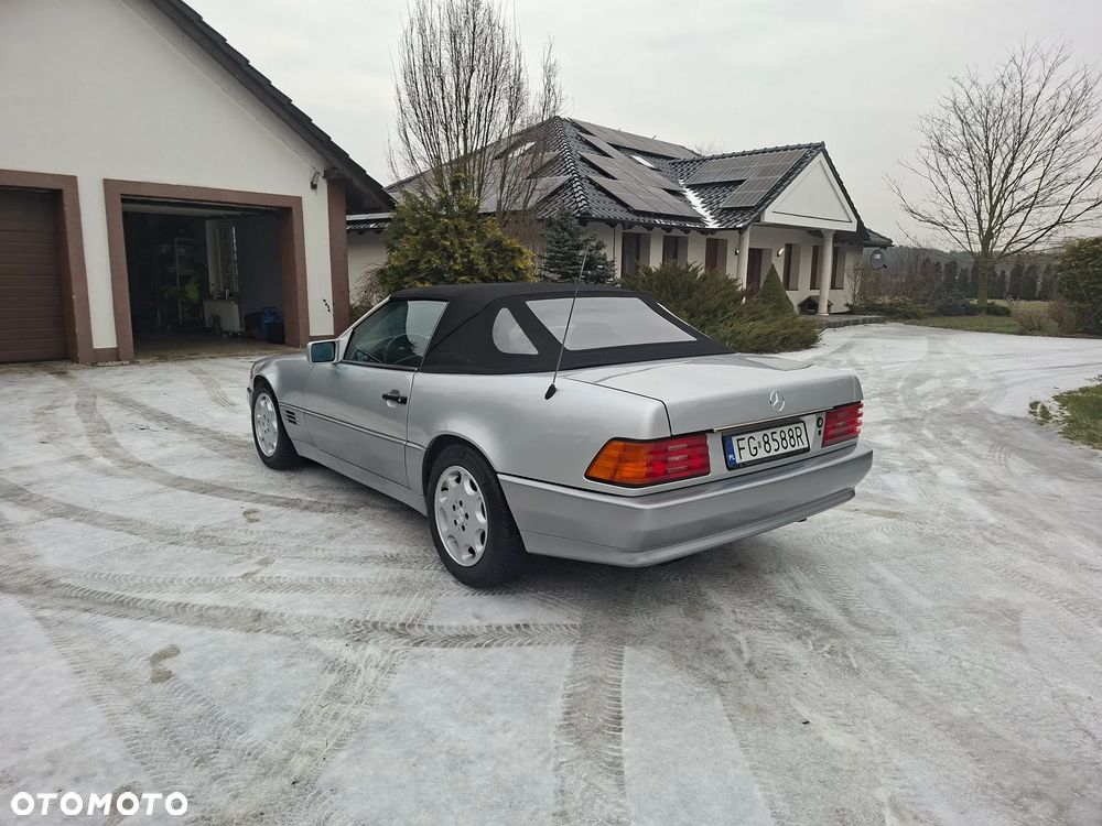 Mercedes-Benz SL - 21