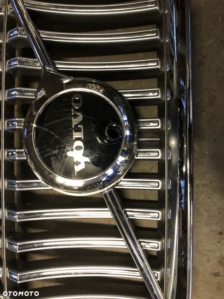 VOLVO XC90 II lift grill atrapa - 3