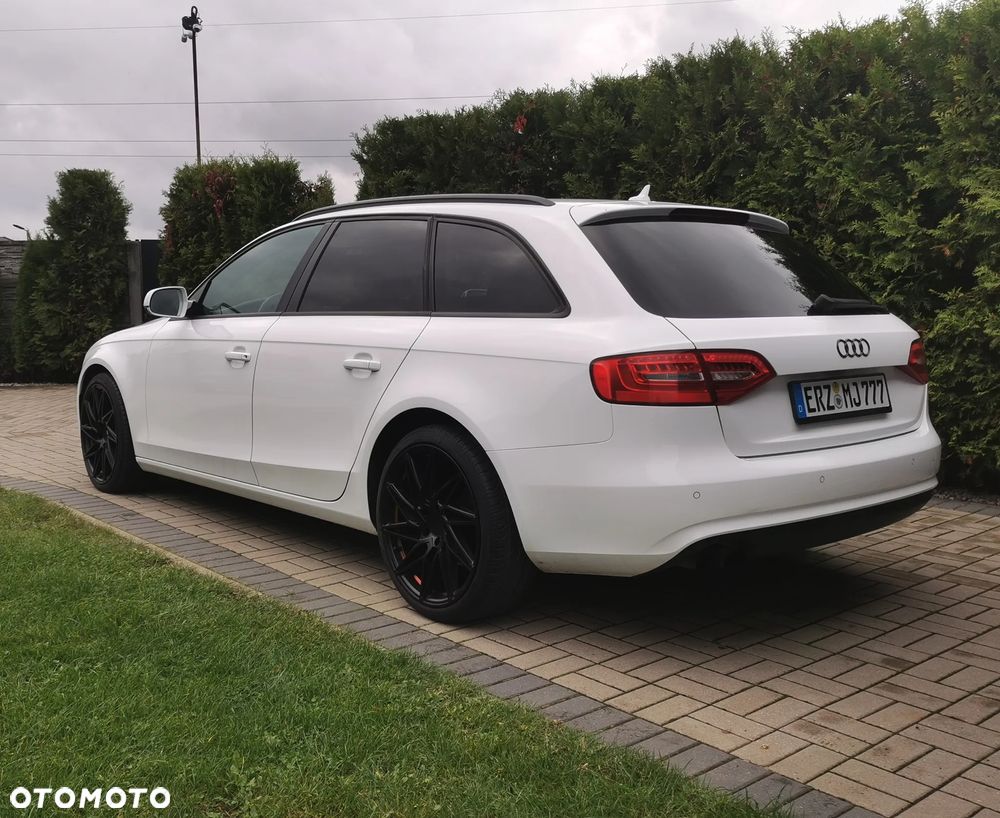 Audi A4 Avant 2.0 TDI 120g DPF Attraction - 14