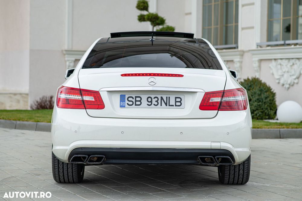 Mercedes-Benz E - 8