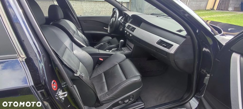 BMW Seria 5 525i - 18