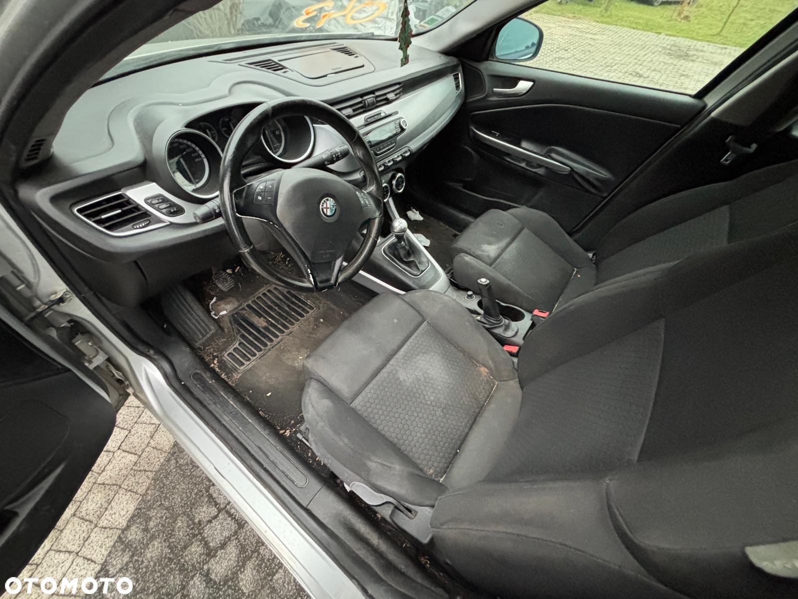 Alfa Romeo Giulietta 1.6 JTDM 16V Impression - 14