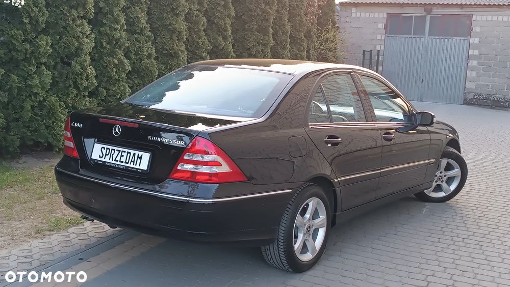 Mercedes-Benz Klasa C 180 Kompressor Avantgarde - 13