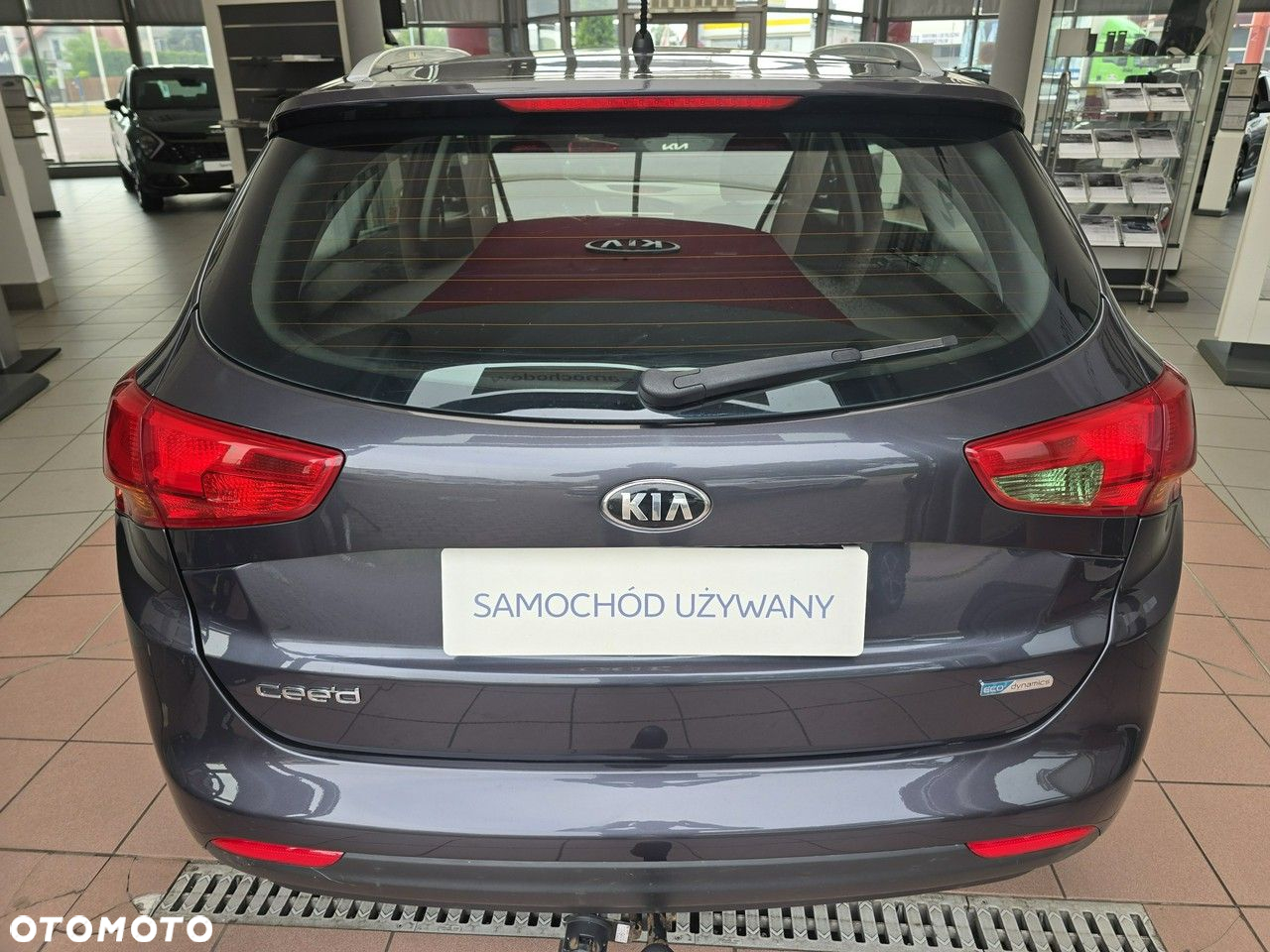Kia Ceed Cee'd 1.6 CRDi M DCT - 4