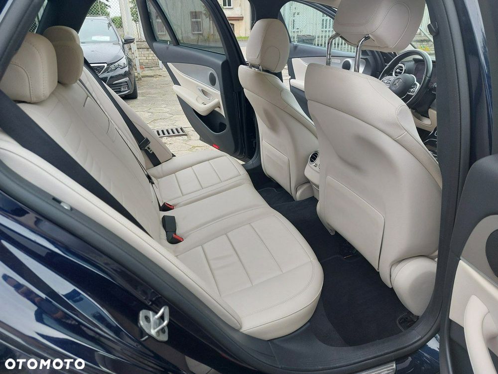 Mercedes-Benz Klasa E - 13