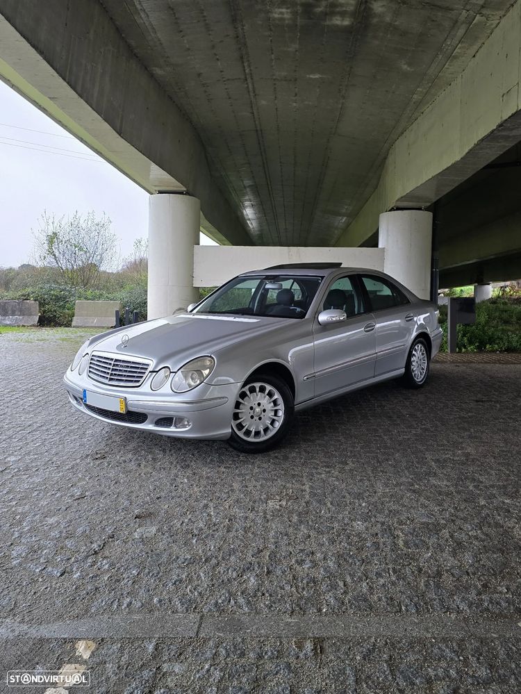 Mercedes-Benz E 220 CDI Auto Elegance - 1