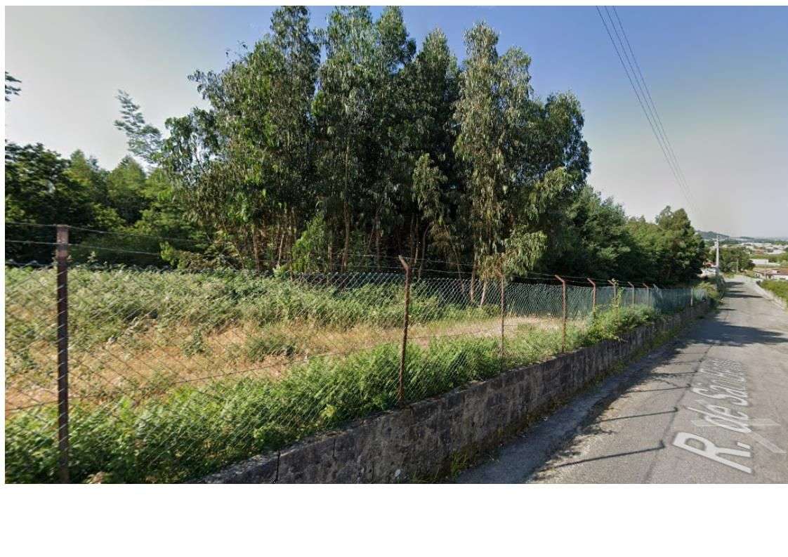 Oferta da Escritura e Registo - Terreno em LORDELO - GMR - Grande imagem: 2/5