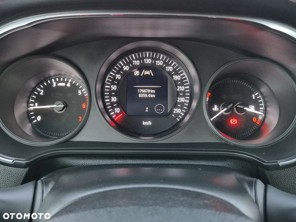 Renault Megane ENERGY TCe 100 LIMITED - 7