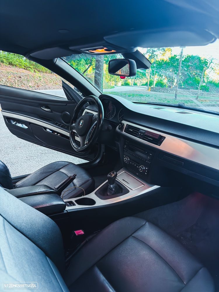 BMW 320 d Cabrio - 10