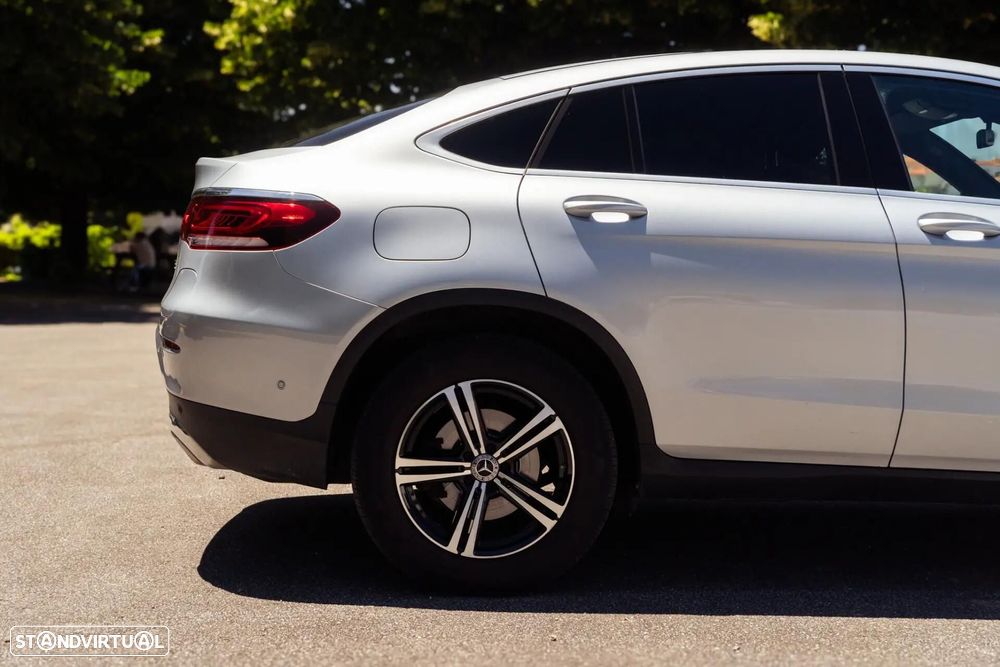 Mercedes-Benz GLC 300 e Coupe 4Matic - 47