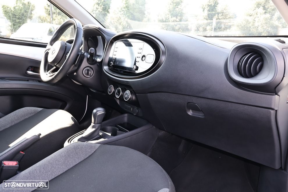Toyota Aygo X 1.0 Pulse CVT - 13