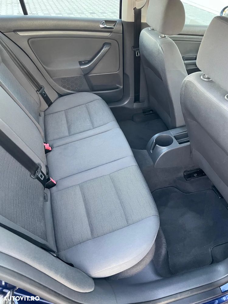 Volkswagen Golf 1.9 TDI Comfortline - 4