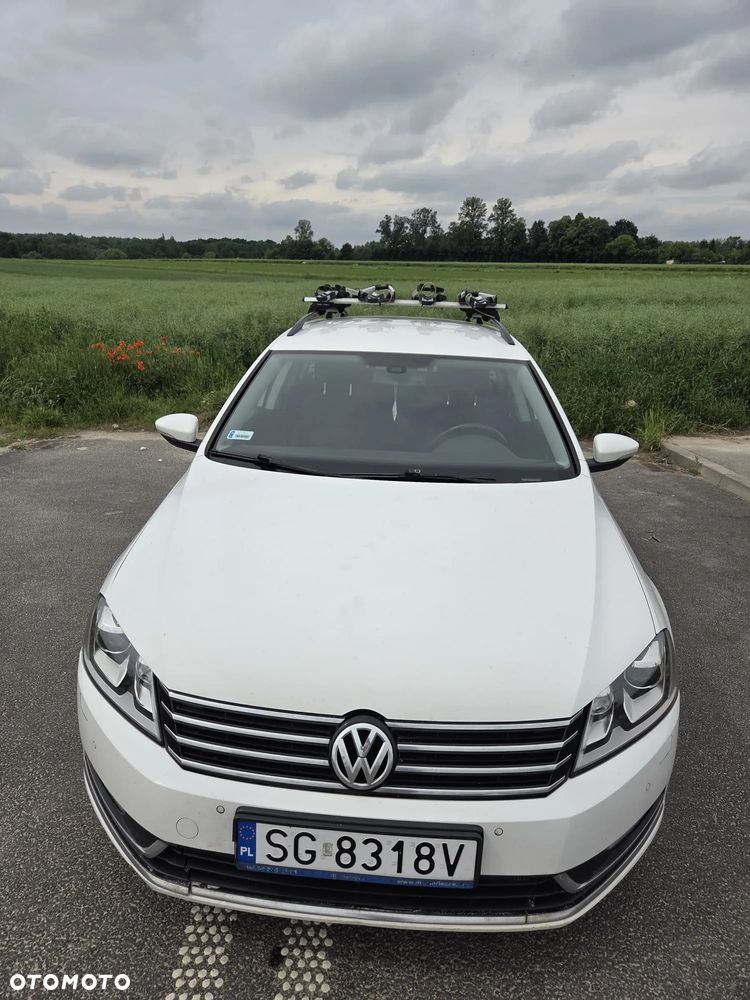 Volkswagen Passat 2.0 TDI Comfortline - 11