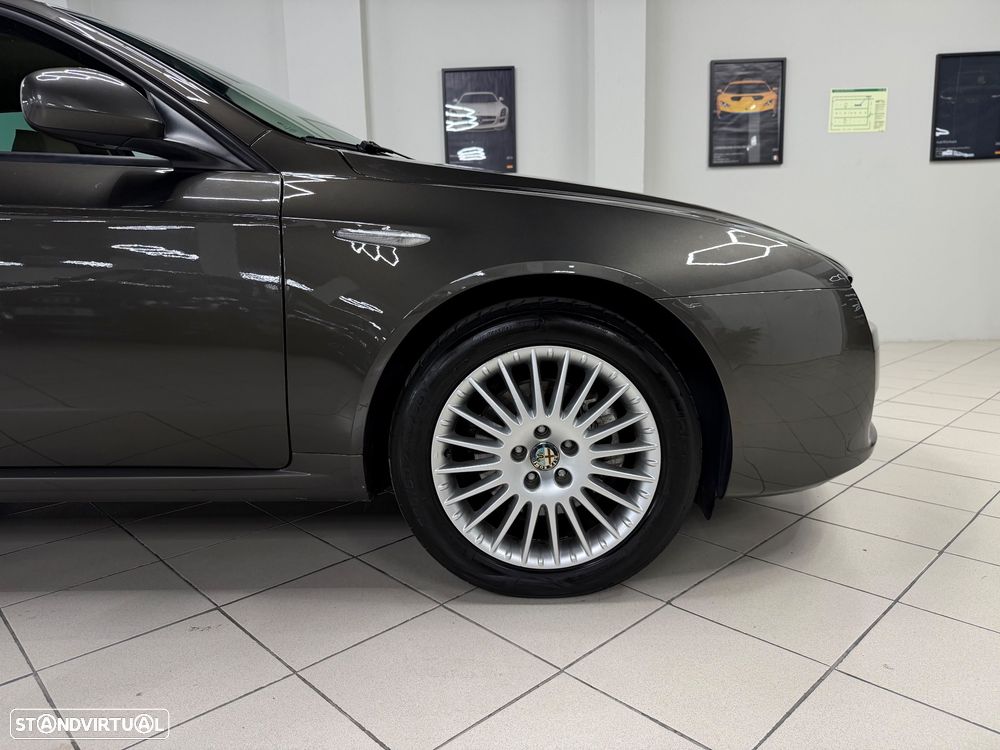 Alfa Romeo 159 Sportwagon 1.9 JTDM 16V DPF Impression - 4