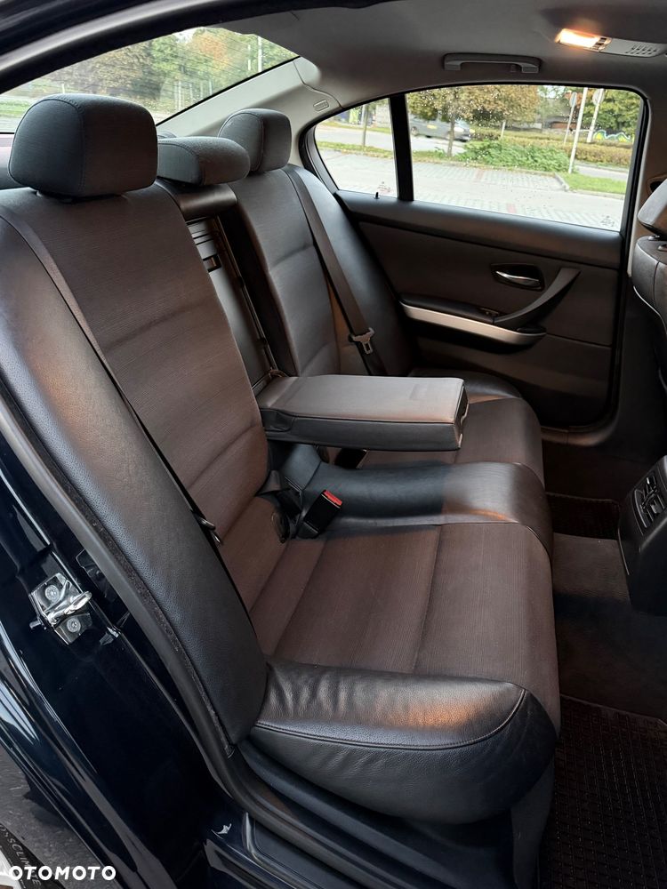 BMW Seria 3 325i - 15