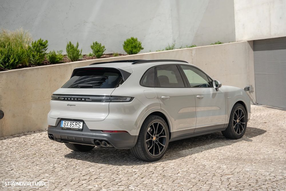 Porsche Cayenne E-Hybrid - 5