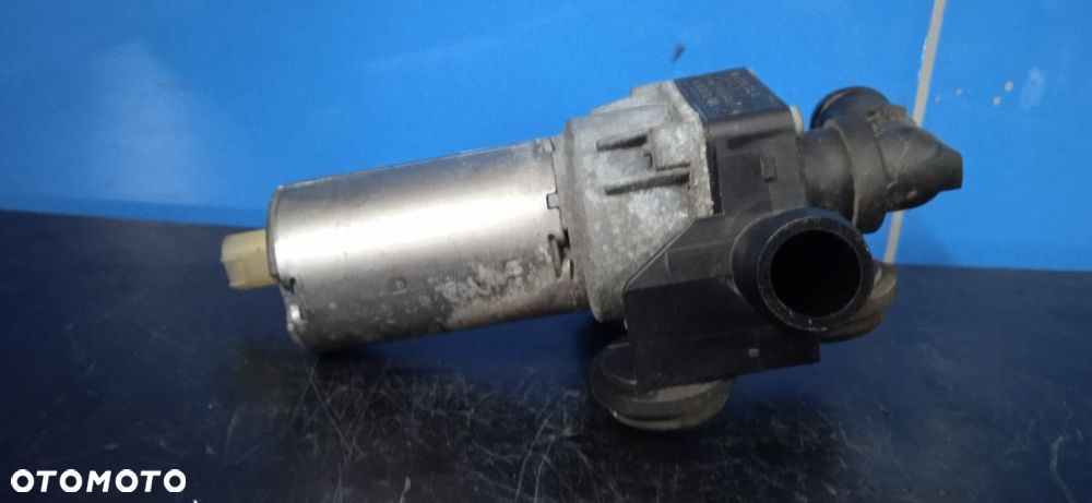 Pompa wody BMW E91 E90 0392020097 - 2
