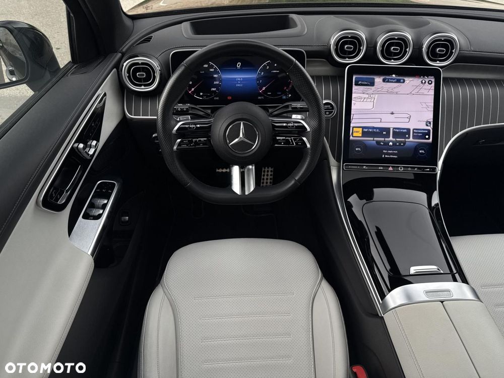 Mercedes-Benz GLC - 14