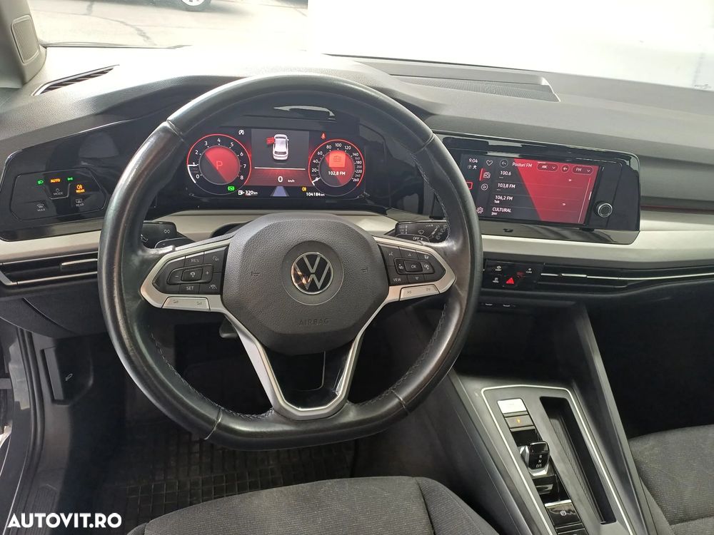Volkswagen Golf 1.5 eTSI ACT DSG MHEV Life - 6