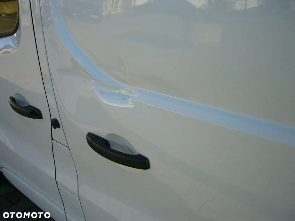 Opel Vivaro Komora chłodnicza VebaBox Panele słoneczne - 37