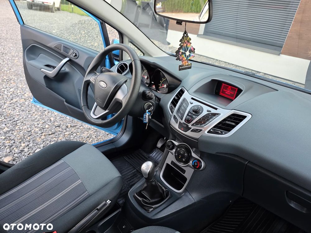 Ford Fiesta 1.25 Trend - 28