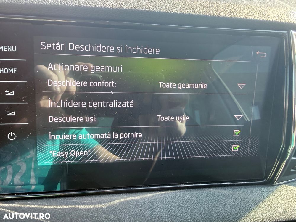 Skoda Karoq 2.0 TDI SCR 4x4 DSG Style - 25