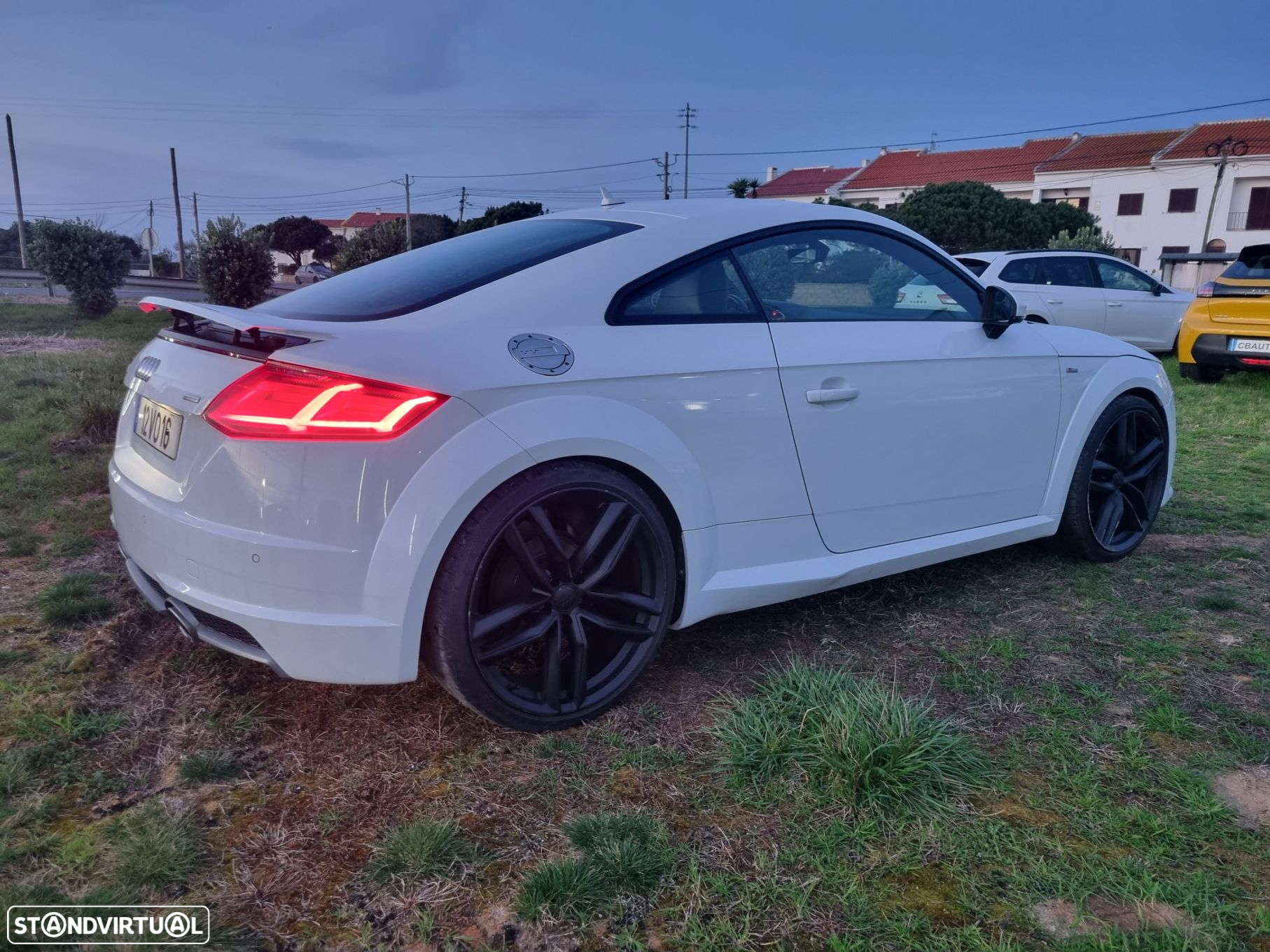 Audi TT Coupé 2.0 TDI S-line - 16