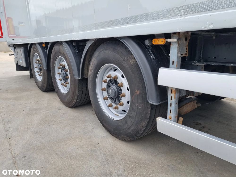 Knapen K200 Ruchoma podłoga 92m3 Podłoga 10 mm 2019 rok - 7