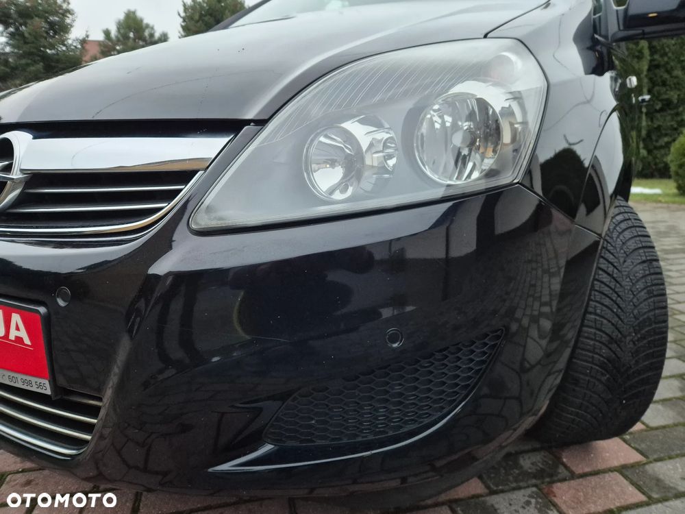 Opel Zafira 1.8 Edition 111 Jahre - 13
