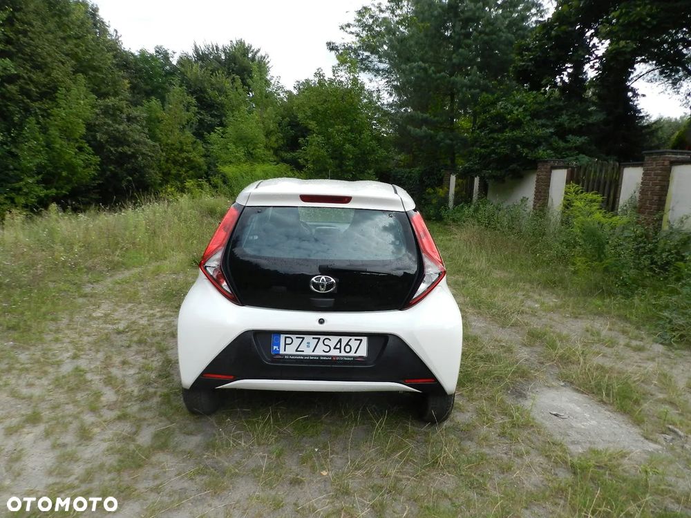 Toyota Aygo - 10